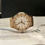 Đồng Hồ Hublot Độ Kim Cương Moissanite Màu Trắng 38mm (2)
