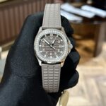 Đồng Hồ Patek Philippe Aquanaut 5067A Đính Kim Cương Moissanite 35 (2)