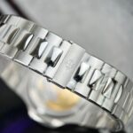 Đồng Hồ Patek Philippe Nautilus 5723 Replica 11 Cao Cấp Nhất 40mm (1)