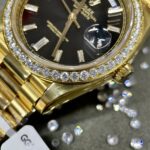 Đồng Hồ Rolex Day-Date Đính Kim Cương Moissanite Mặt Đen 40mm (3)