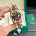 Đồng Hồ Rolex Nam Day-Date Super Fake 11 Ruby Mặt Chocolate EW 36mm (1)