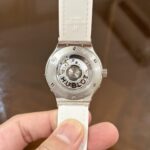 Đồng Hồ Hublot Classic Fusion Rep 11 Đính Đá Màu Trắng HBF 38mm