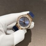 Đồng Hồ Hublot Nữ Đính Kim Cương Moissanite Màu Xanh Dương 33mm (1)
