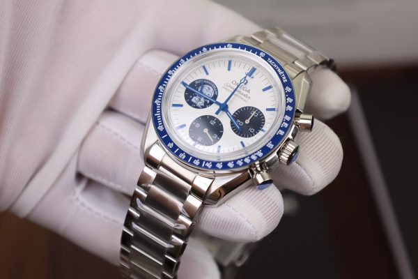 Đồng Hồ Omega Speedmaster Snoopy Avard Replica 11 N1 Factory 42mm (2)