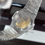 Đồng Hồ Patek Philippe Nautilus 5723 Rep 11 Đính Đá Blue Dial 40mm (1)