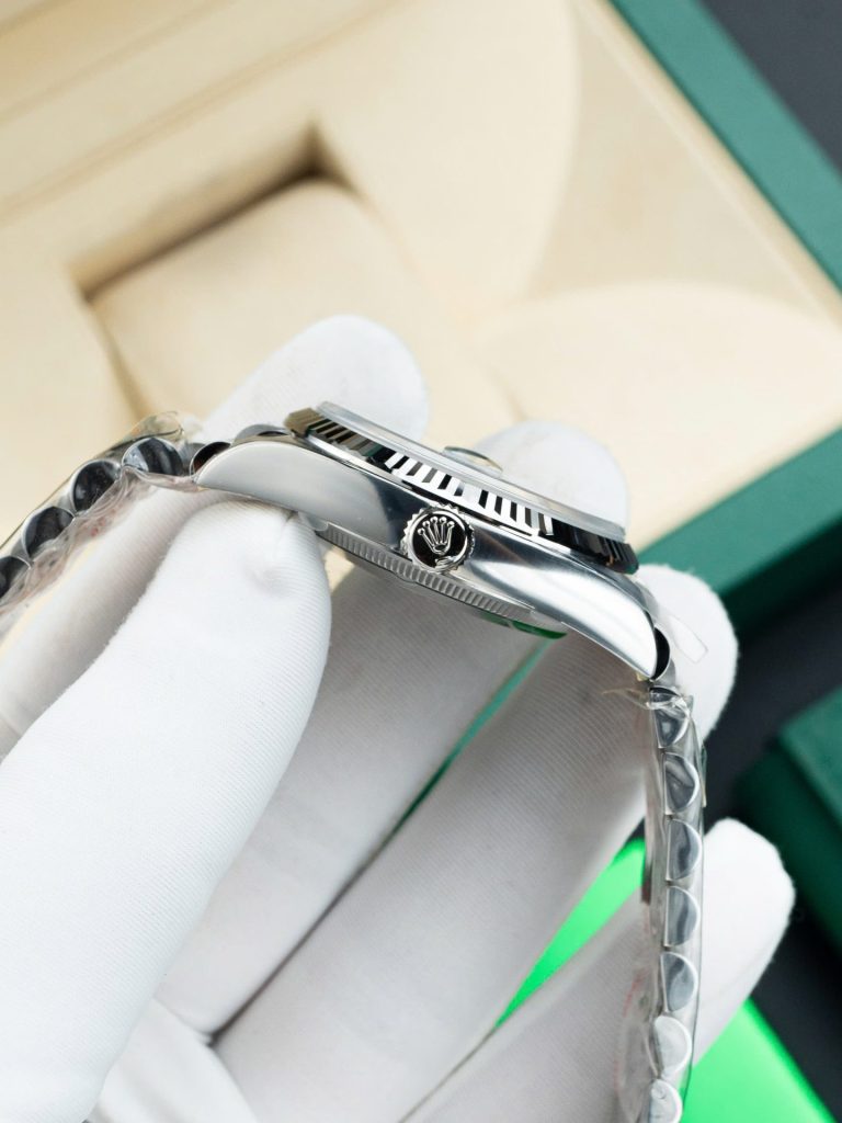 Đồng Hồ Rolex DateJust 126234 Mặt Xà Cừ Rep 11 Nhà Máy Clean Cao Cấp Nhất 36mm (4)