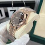 Đồng Hồ Rolex Day-Date Bọc Vàng 18K Mặt Số Chocolate GM V2 (7)