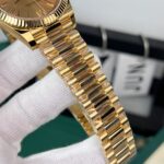 Đồng Hồ Rolex Day-Date Bọc Vàng Mặt Số Vàng Champagne GM V2 (9)