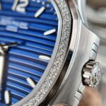 Đồng Hồ Patek Philippe Nautilus 7118 Replica 11 Nữ Đính Đá Mặt Xanh Dương (1)