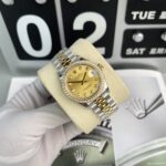 Đồng Hồ Rolex DateJust Nữ Đính Đá Mặt Vàng Champagne EW Factory 31mm (1)