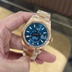 Đồng Hồ Rolex Sky-Dweller 336935 Replica 11 Mặt Xanh Lam Nhà Máy Noob 42mm (1)
