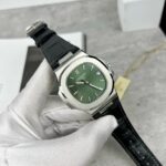 Đồng Hồ Patek Philippe Nautilus 5711 Replica 11 Mặt Xanh Lá Cây 40mm (2)
