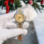 Đồng Hồ Nữ Rolex DateJust Đính Kim Cương Moissanite Rep 11 Mặt Vàng 31mm (6)