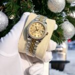 Đồng Hồ Nữ Rolex DateJust Đính Kim Cương Moissanite Rep 11 Mặt Vàng 31mm (6)