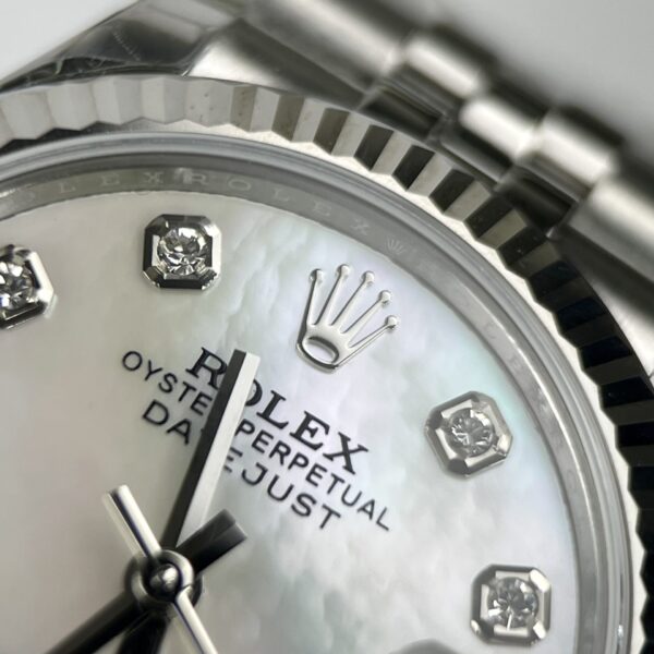 Đồng Hồ Nữ Rolex DateJust Replica 11 Mặt Số Xà Cừ (1)