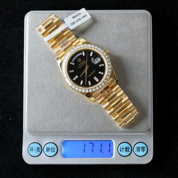 Đồng Hồ Rolex Day-Date 228238 Bọc Vàng 18K Độ Viền Moissanite GM 40mm (2)