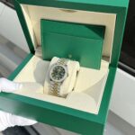 Đồng Hồ Rolex Nữ DateJust Độ Kim Cương Moissanite Mặt Xanh Lá 31mm (3)