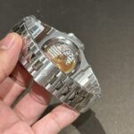 Đồng Hồ Patek Philippe Nautilus 5723 Replica 11 Đính Đá Sapphire Xanh 40mm (1)