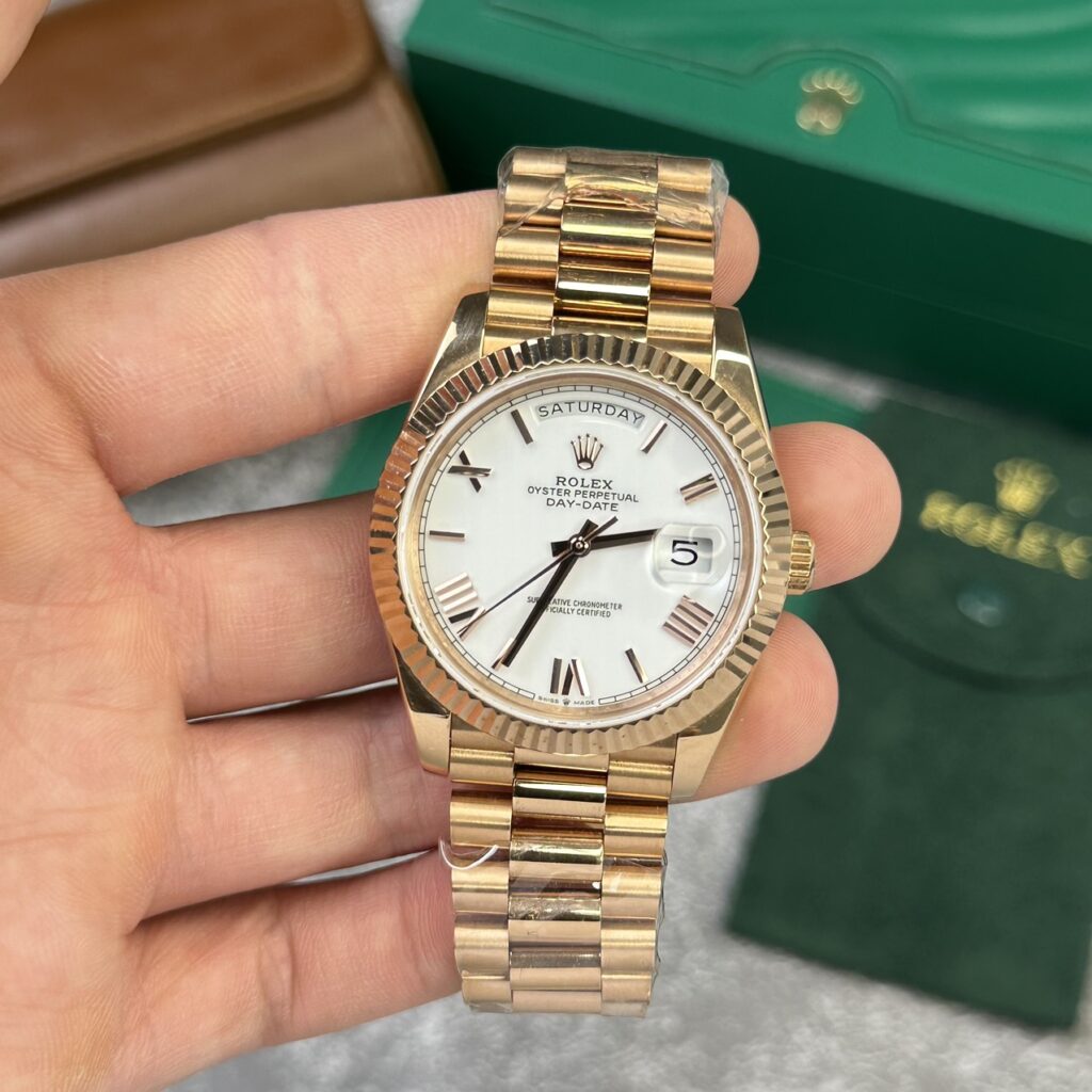 Đồng Hồ Rolex Day-Date 228235 Rose Gold Rep 11 Mặt Trắng V2 GM Factory 40mm (2)