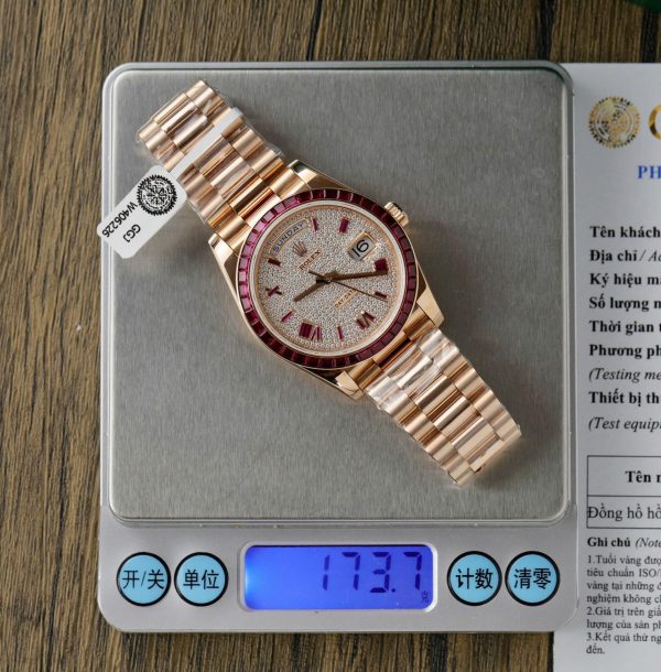 Đồng Hồ Rolex Day-Date Độ Đá Ruby Đỏ Baguette Moissanite GM Factory 40mm (2)