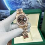 Đồng Hồ Rolex Day-Date Super Fake Cọc Số Ruby Đỏ Nhà Máy EW 40mm (1)