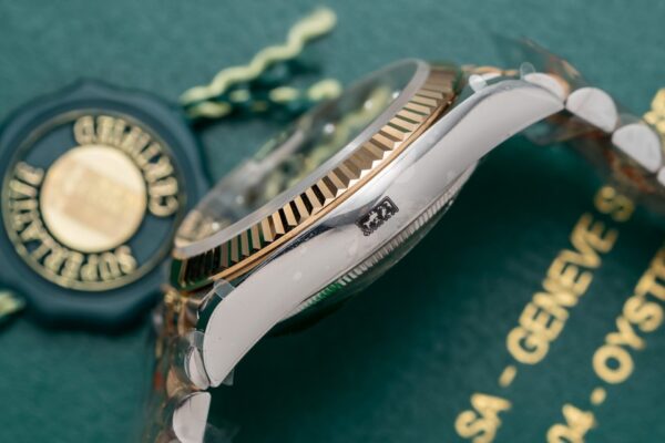 Đồng Hồ Rolex DateJust Bọc Vàng Thật Mặt Đen Nam Nhà Máy GM 36mm (7)