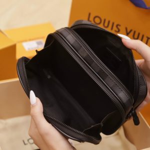 Túi Đeo Chéo Louis Vuitton LV Wearable Wallet Màu Đen (10)