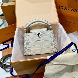 Túi Xách Louis Vuitton LV Capucines Vân Da Cá Sấu (6)