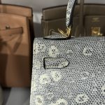 Túi Xách Nữ Hermes Kelly Da Thằn Lằn Khoá Màu Vàng Size 28cm (2)