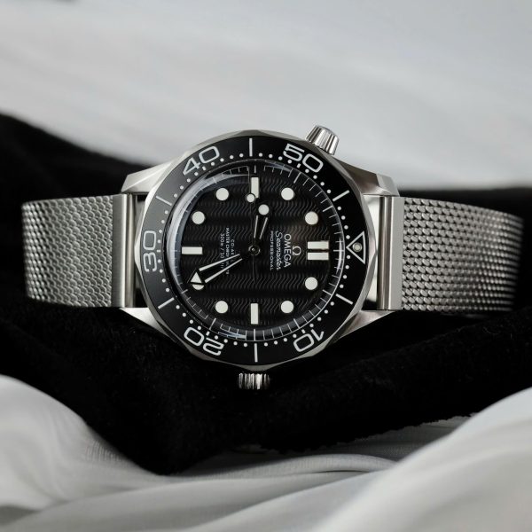 Đồng Hồ Omega Seamaster Diver 300M Co-Axial Master Chronometer Rep 11 Xưởng VS 42mm (10)