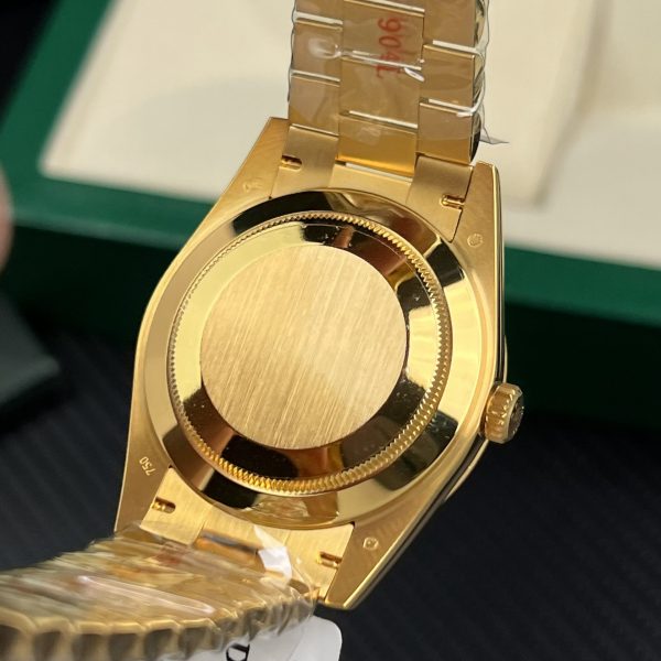 Đồng Hồ Rolex Chế Tác Day-Date Cọc Số Đá Baguette Bọc Vàng Thật Trọng Lượng 177gram GM Factory 40mm (1)