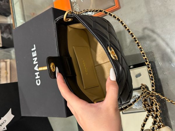 Túi Xách Chanel 24S Hobo Siêu Cấp Nữ Màu Đen Quai Xích 20x13x8cm (2)