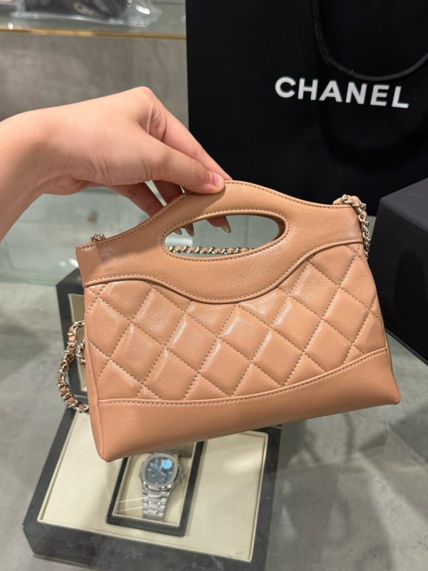 Túi Xách Chanel 31 Mini Like Auth Nữ Da Trơn Khoá Bạc 20×17.5×3 (2)