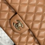 Túi Xách Chanel Classic Replica 11 Nữ Màu Nâu Khoá Vàng 25cm (2)