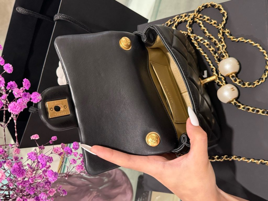 Túi Xách Chanel Mini Siêu Cấp Nữ Màu Đen Khoá Vàng 17x11 (2)