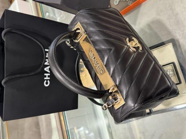 Túi Xách Chanel Trendy Siêu Cấp Nữ Da Trơn Màu Đen Khoá Vàng 25x12x7cm (2)
