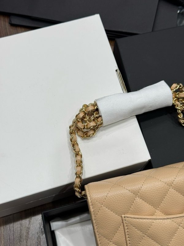 Túi Xách Nữ Chanel Woc Màu Be Khoá Vàng Siêu Cấp 19cm (2)