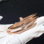 Vòng Tay Cartier Thiết Kế Hình Đinh Tán Chế Tác Vàng Hồng 18K Đính Kim Cương Tự Nhiên (2)