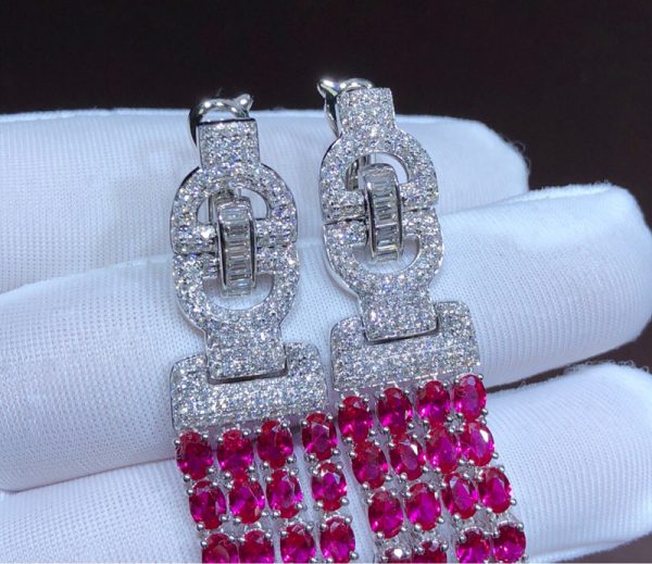 Bông Tai Cartier Nữ Chế Tác Ruby Kim Cương Vàng Trắng 18K (2)