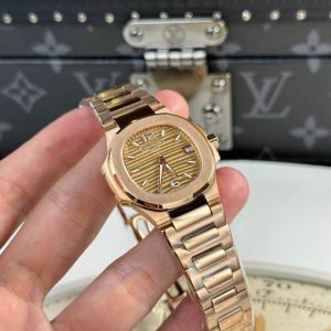 Đồng Hồ Patek Philippe Nữ Màu Vàng Hồng Máy Pin Nautilus 7010 32mm (7)