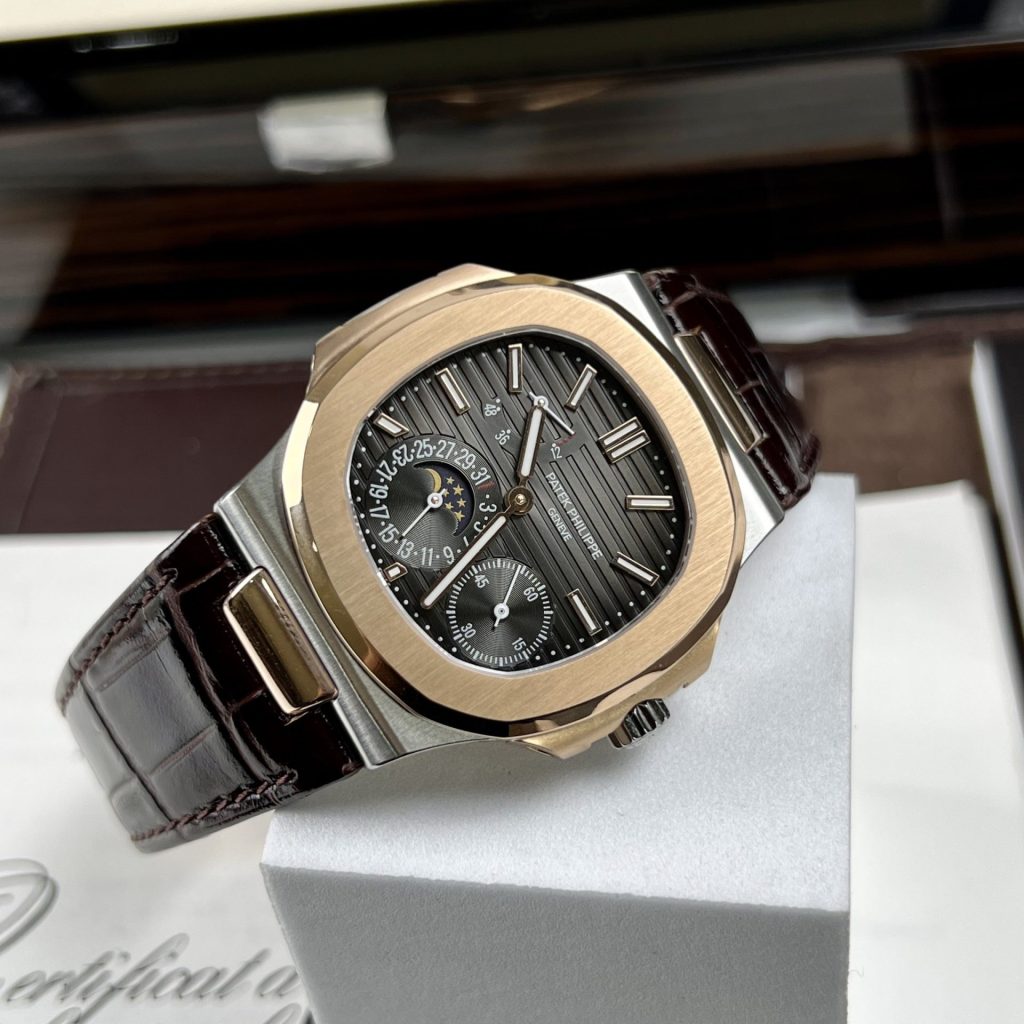 Đồng Hồ Patek Philippe Rep 11 Nautilus 5712 Demi Nhà Máy GR 40mm (1)