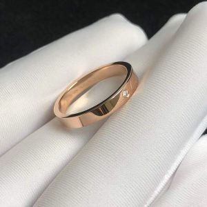 Nhẫn Cartier Love Chế Tác Vàng Hồng 18K Đính Kim Cương Tự Nhiên (2)