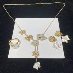 Set Vòng Cổ Bông Tai Và Nhẫn Cartier Chế Tác Kim Cương Tự Nhiên Vàng 18K (2)