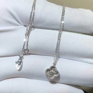 Vòng Cổ Nữ Van Cleef & Arpels Vintage Alhambra Chế Tác Kim Cương Vàng Trắng 18K (2)