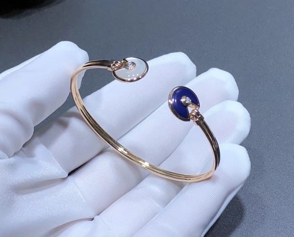 Vòng Tay Amulette De Cartier Nữ Chế Tác Đá Quý Kim Cương Vàng Hồng 18K (1)