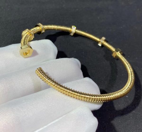 Vòng Tay Ecrou De Cartier Chế Tác Kim Cương Tự Nhiên Vàng 18K (2)