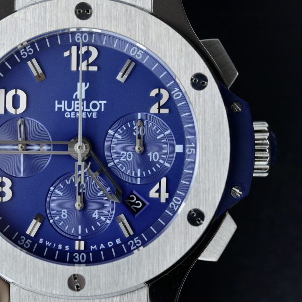 Đồng Hồ Hublot Big Bang Chronograph Màu Xanh Dương Replica 44mm (10)