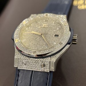 Đồng Hồ Hublot Chế Tác Full Kim Cương Tự Nhiên Hong Kong 42mm (10)