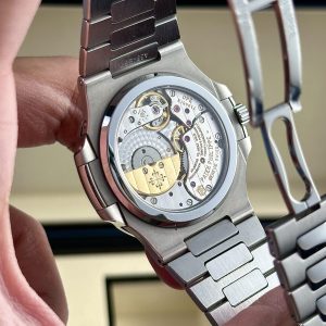 Đồng Hồ Patek Philippe Nautilus 5712 Tinh Chỉnh Mặt Số + Ô Lịch + Vỏ + Máy 40mm (11)