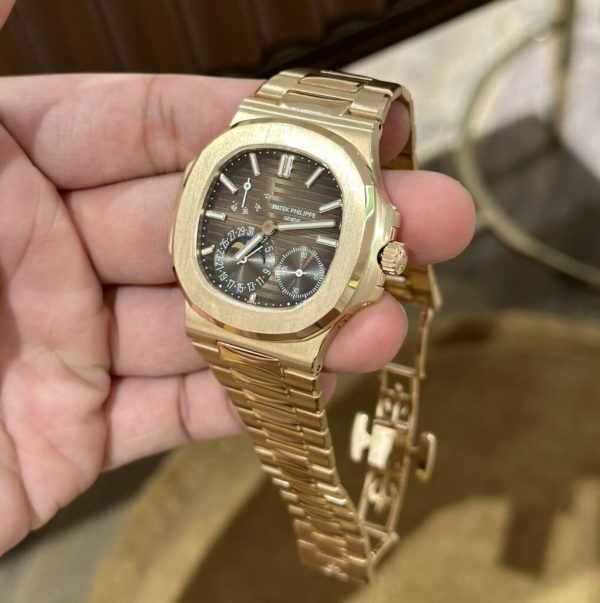 Đồng Hồ Patek Philippe Vàng Nguyên Khối 18K Nautilus 5712 Mặt Nâu 40mm (7)